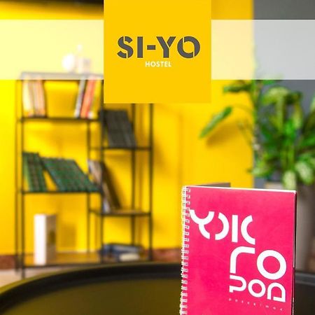 Si-Yo Hostel Ужгород Экстерьер фото