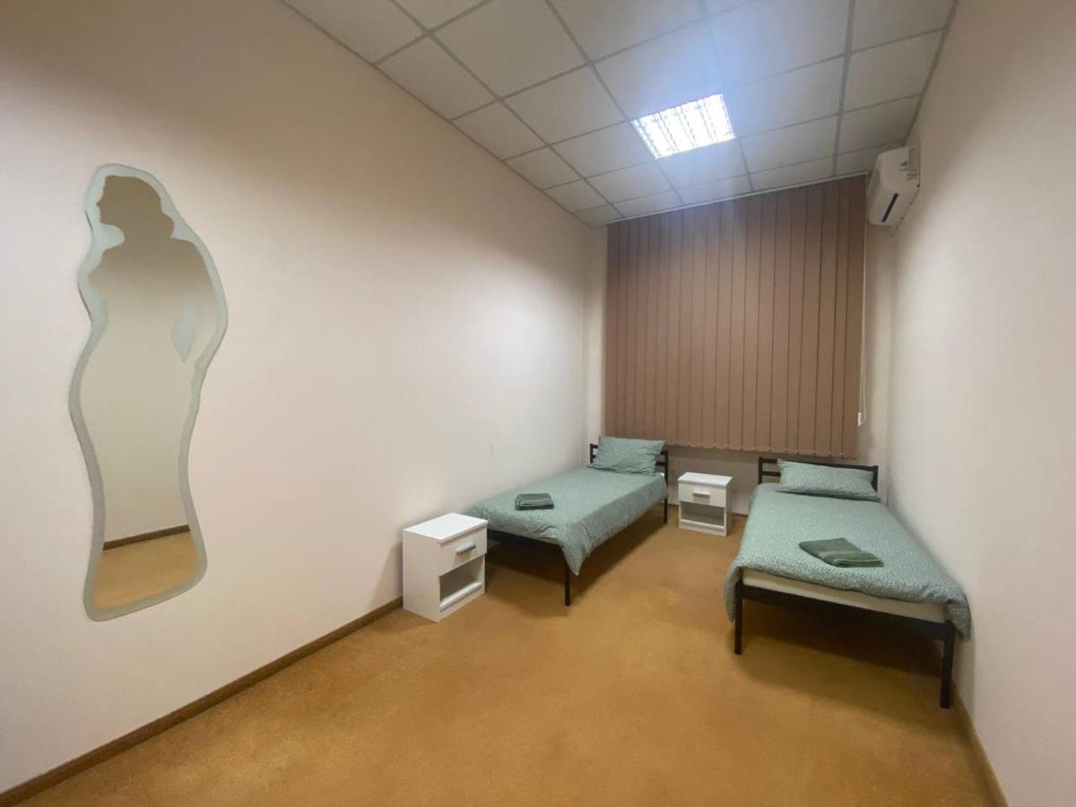 Si-Yo Hostel Ужгород Экстерьер фото