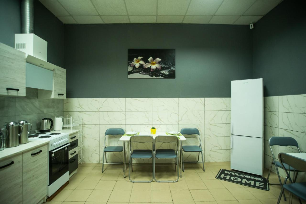 Si-Yo Hostel Ужгород Экстерьер фото