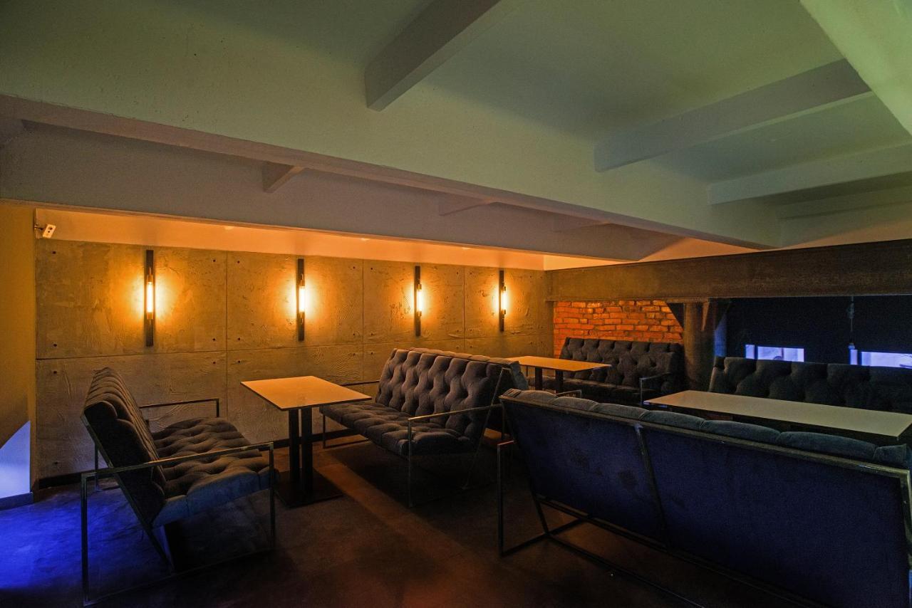 Si-Yo Hostel Ужгород Экстерьер фото